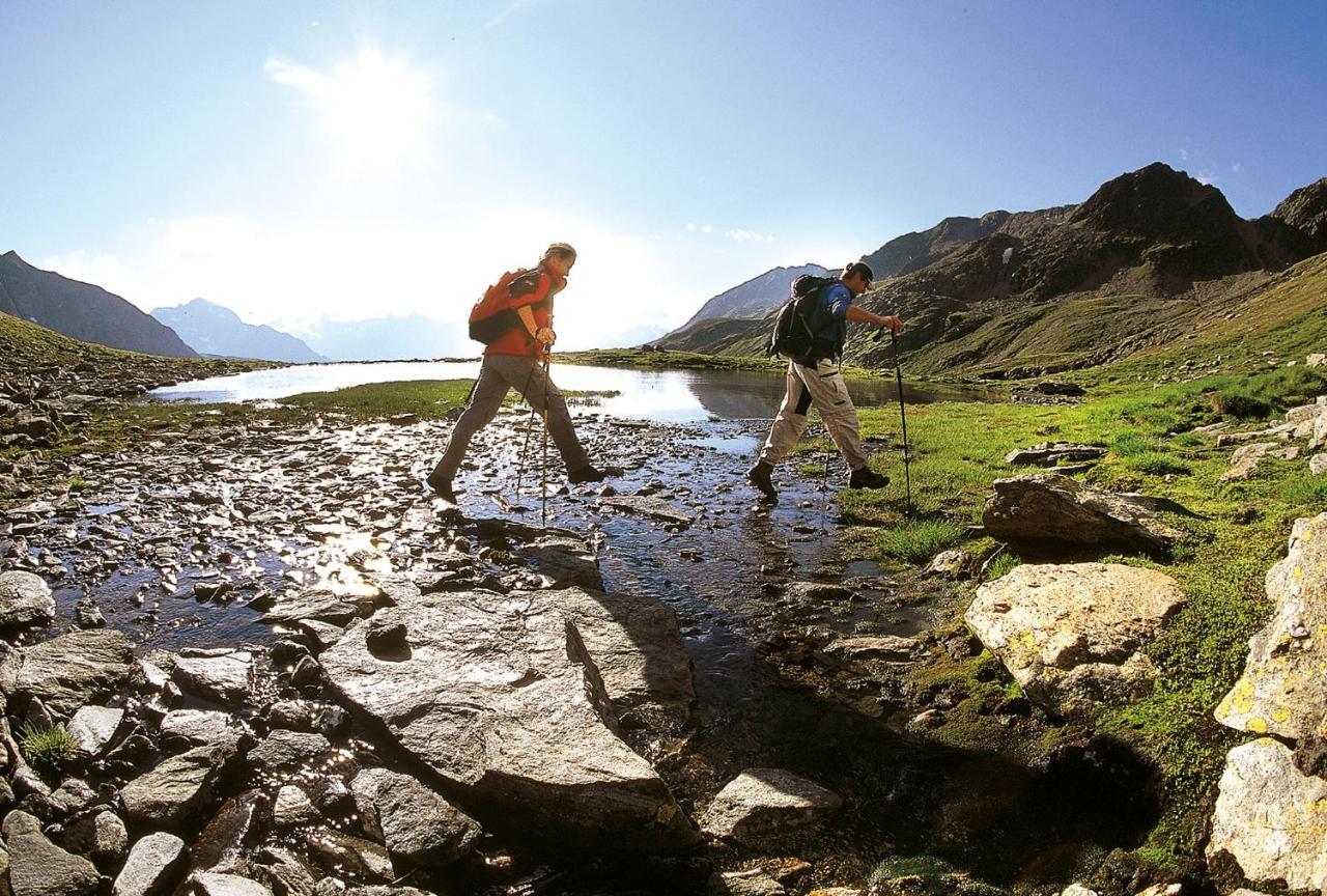 Dorf Alm Hotel Obergurgl Ngoại thất bức ảnh